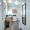 Hosteeva Capitol Hill 2BR Apt - 7 Walking Distance to Dining - سياتل