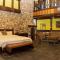 Provence Rose Lodge