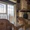 Provence Rose Lodge