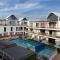Modern Beachfront with swimming pool- 27 Azure, Blouberg, Cape Town
