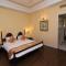Hotel Dynasty