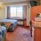 Western Skies Inn & Suites - Los Lunas