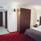 City Hotel