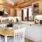 Moorhen Lodge