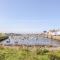 Y Cwtch - Cwrt-newydd