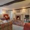Lew Quarry Cottage