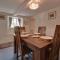 Lew Quarry Cottage