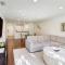 Saddlebrook Golf Course view Condo with Kitchen