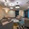 Holiday Inn Express & Suites Colorado Springs Central by IHG