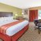 Days Inn & Suites by Wyndham Madison Heights MI