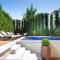 Villa Carlotta by HMZ Villas