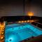 Premium Jacuzzi Apartment