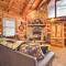 Honey Bear Pause Rural Escape with Porch and Hot Tub! - Townsend