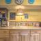 Lakefront Retreat with Dock and Beach 2 Miles to Golf - بيلا فيستا