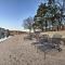 Lakefront Retreat with Dock and Beach 2 Miles to Golf - Bella Vista