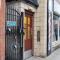 Inverness City Centre Apartment with Elevator and Google Chromecast Inverness City Centre Apartment with Elevator and Google Chromecast