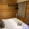 Southernwood - Garden Lodge 5