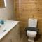 Southernwood - Garden Lodge 8