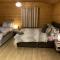 Southernwood - Garden Lodge 8