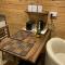 Southernwood - Garden Lodge 8
