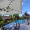 Swimming Pool Holiday Villa - Auckland