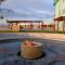 Flat com praia privativa e lazer total em Arraial