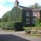 Ash Farm Country House - Little Bollington