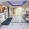 Days Inn & Suites by Wyndham Cleburne TX
