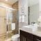 4 BR 4 BA Deluxe Villa Full Kitchen 5min to Disneyworld