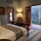 Room & Vespa 3