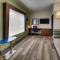 Holiday Inn Express & Suites - Ithaca, an IHG Hotel