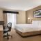 Travelodge Suites by Wyndham Moncton - Moncton