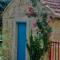 Les Volets Bleus Provence
