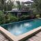 Baan Boom Boxes Eco Friendly Resort