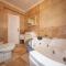 B17 - The Stunning Seaview Apartment