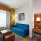 Holiday Inn Express & Suites Houston SW - Medical Ctr Area