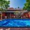 The Train Resort - Your Relaxing Resort with Large Pool & Jacuzzi