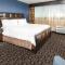 Holiday Inn Louisville East - Hurstbourne, an IHG Hotel - Луїсвілл