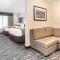 Cobblestone Hotel & Suites - Janesville