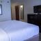 Holiday Inn Express and Suites Pittsburgh West Mifflin, an IHG Hotel - West Mifflin