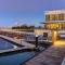 LUXURY VILLA W POOL & SPAS - Coogee