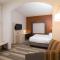 Holiday Inn Express Hotel & Suites Detroit-Utica by IHG
