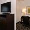 Holiday Inn Express & Suites Tacoma South - Lakewood, an IHG Hotel - Лейквуд