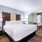 Clarion Pointe Madison-Huntsville