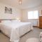 Finest Retreats - Sea Views Cottage