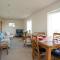 Finest Retreats - Sea Views Cottage