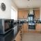 Finest Retreats - Sea Views Cottage