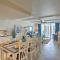 Resort Amenities and Boardwalk Beachfront Condo! - 默特尔比奇