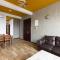 Amaze Residence luxury 2 bedroom apartment 6