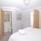 Twenty Three B - 3 bedroomed apartment - Lee-on-the-Solent